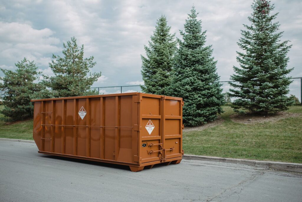 Services 8 Roll Off Dumpster Rental